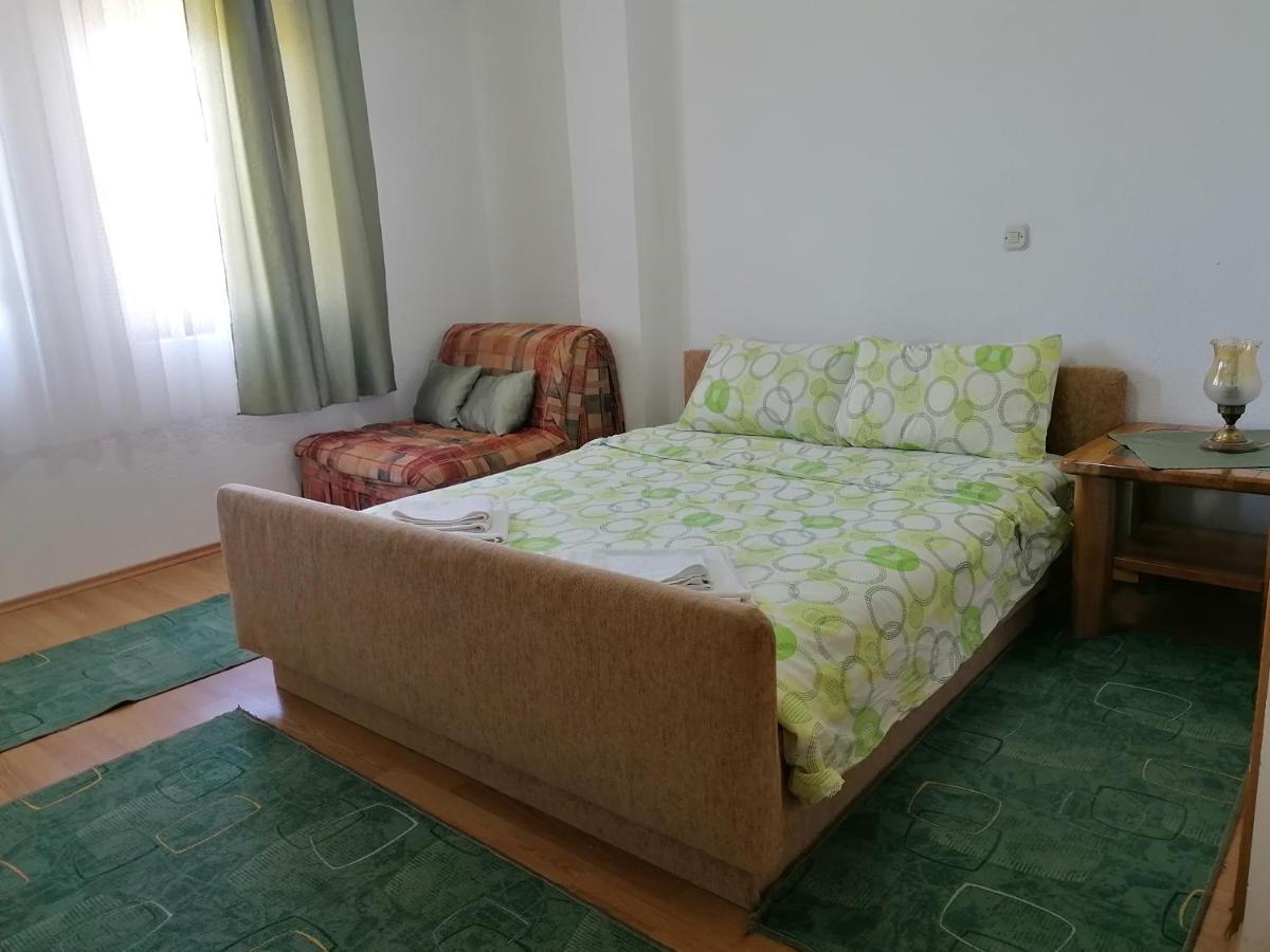 אוהריד Vila Sara מראה חיצוני תמונה