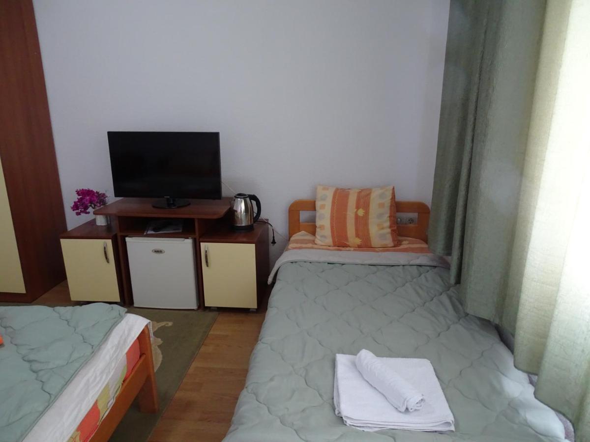 אוהריד Vila Sara מראה חיצוני תמונה